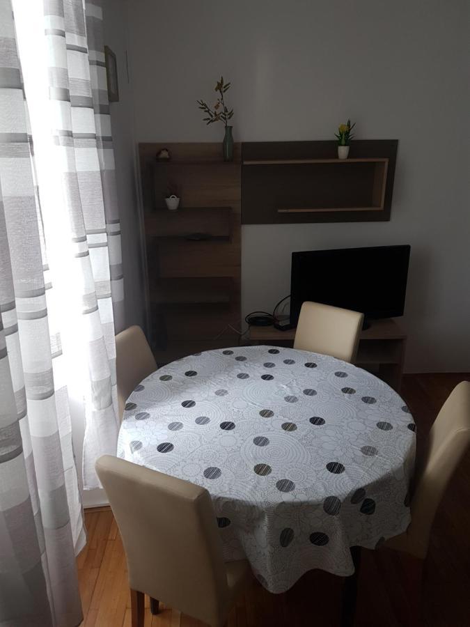 Apartment Jazine Задар Экстерьер фото