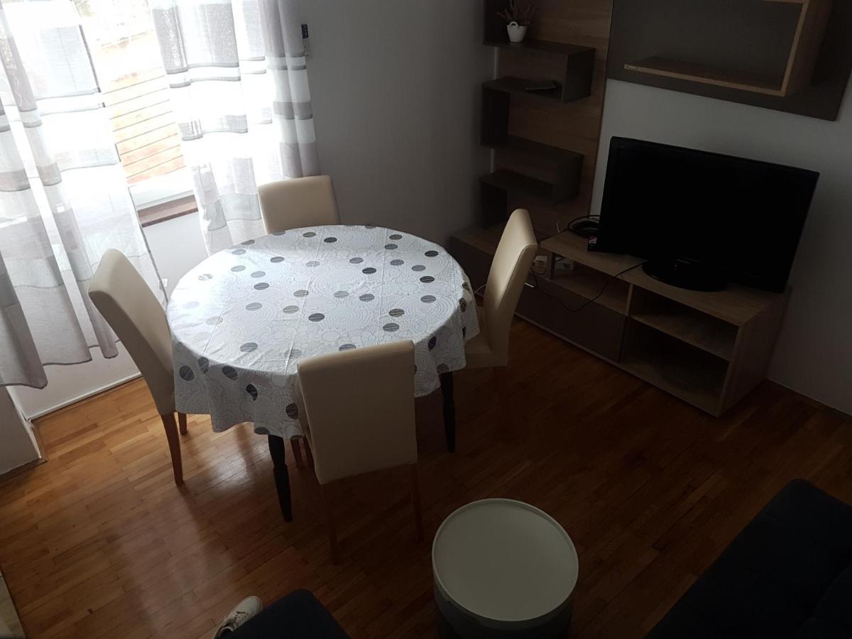 Apartment Jazine Задар Экстерьер фото